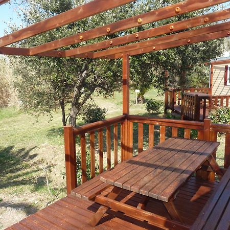 Camping Mobile Home U Sole Marinu Patrimonio Phòng bức ảnh