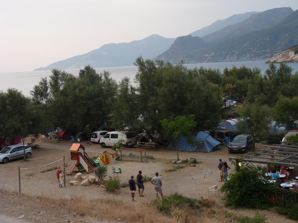 Camping Mobile Home U Sole Marinu Patrimonio Ngoại thất bức ảnh