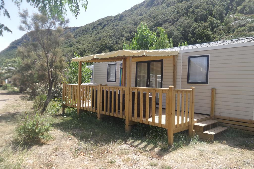 Camping Mobile Home U Sole Marinu Patrimonio Ngoại thất bức ảnh